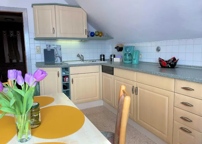 Heidehummel * Kleeden